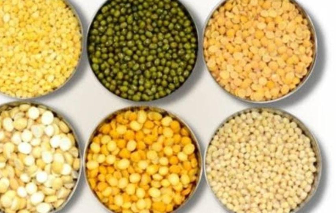 పేద వారి ఇంట్లో ఉడకనంటున్న కందిపప్పు