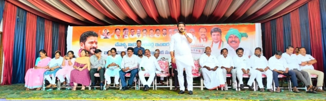 అర్హులైన వారందరికీ ఇందిరమ్మ ఇండ్లు : జిల్లా గ్రంథాలయ సంస్థ చైర్మన్ ఎలుగంటి మధుసూదన్ రెడ్డి