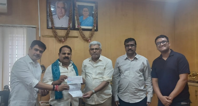 ప్రభుత్వ కళాశాలలో చదివే పేద పిల్లలకు నాణ్యమైన విద్య అందించాలి