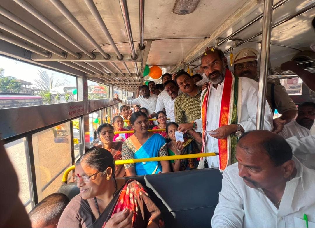 చార్జీ ల్లేని ప్రయాణం.. మహిళా సాధికారతకు సంకేతం : ఎమ్మెల్యే ఆది శ్రీనివాస్ 