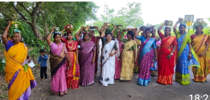 జూలూరుపాడు మండలం రామచంద్రపురం గ్రామంలో భక్తిశ్రద్ధలతో బోనాల పండుగ కార్యక్రమం