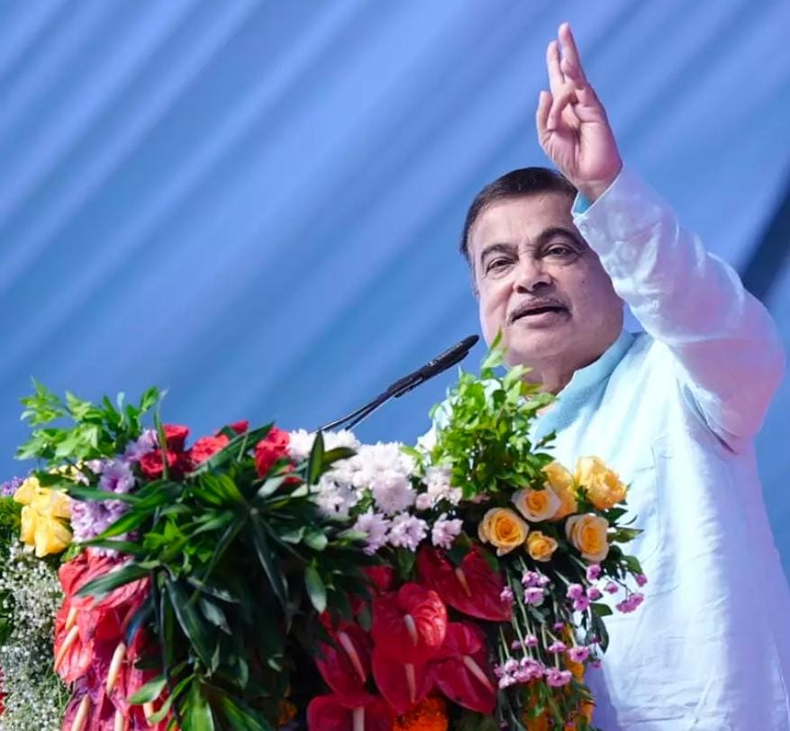 భూమి కోసం భుక్తి కోసం పోరాటాలు చేసిన జిల్లా అదిలాబాద్: కేంద్ర మంత్రి నితిన్ గడ్కారీ