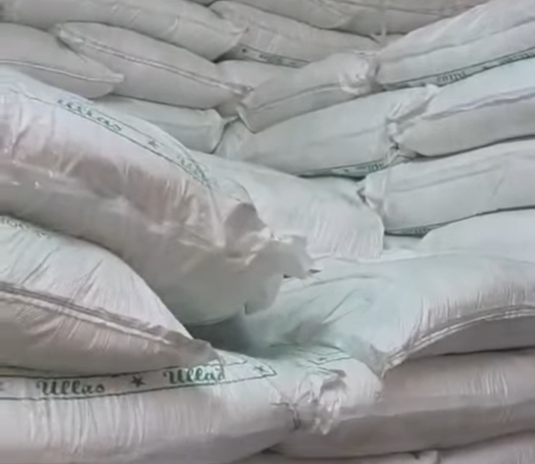 Daily Bharat అక్రమ కొబ్బరి పొడి కేంద్రంపై టాస్క్&zwnj;ఫోర్స్ దాడి