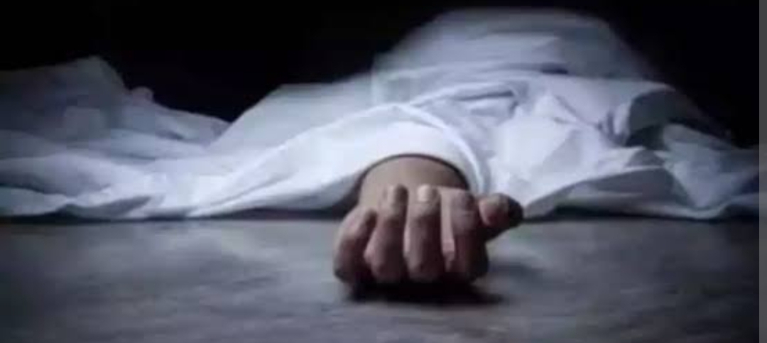 దుర్గంచెరువు కేబుల్ బ్రిడ్జి పైనుంచి దూకి యువతి ఆత్మహత్య