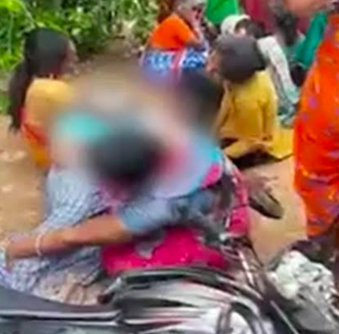 సిరిసిల్ల జిల్లాలో తమ్ముడిని నరికి చంపిన అన్న