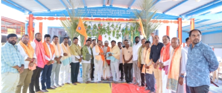 దేవాలయం అభివృద్ధి కి సంపూర్ణ సహాయ సహకారాలు అందిస్తాం :  ఎమ్మెల్యే వీర్లపల్లి శంకర్