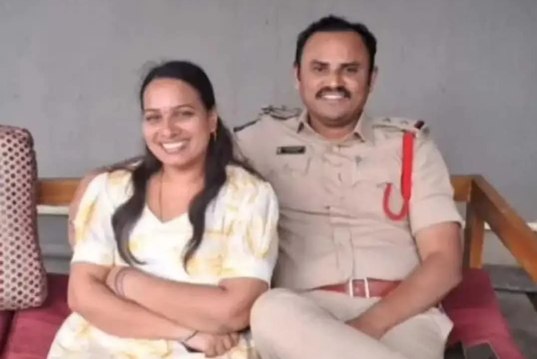 కరీంనగర్ టూటౌన్ ఎస్సై ఆత్మహత్య