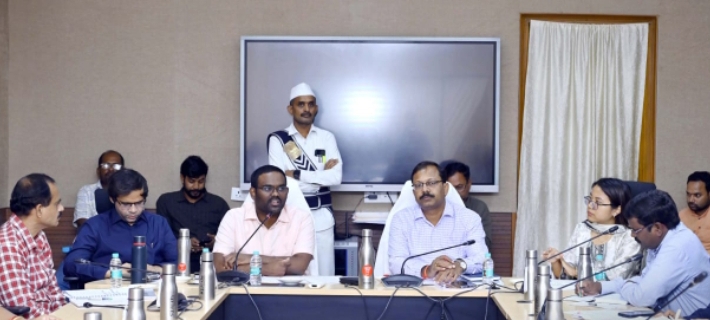 భారీ వర్షాల కారణంగా ప్రజలు అప్రమత్తంగా ఉండాలి : ఐఏఎస్ రాజీవ్ గాంధీ హనుమంతు