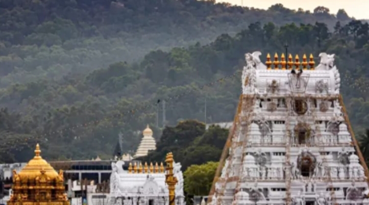 చంద్ర గ్రహణం కారణంగా మార్చి 3న శ్రీవారి ఆర్జిత సేవల రద్దు