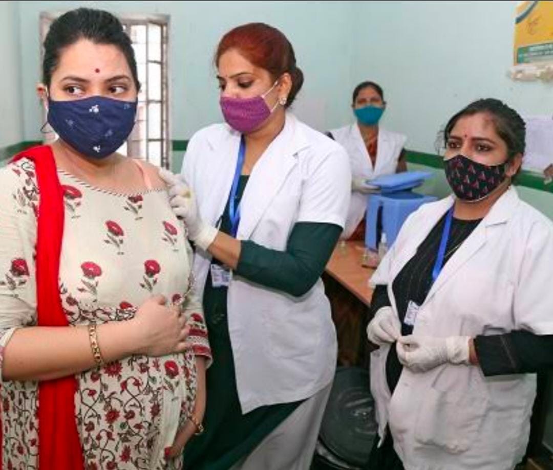 27కు చేరిన కరోనా కేసులు.. హైదరాబాద్&zwnj;లో మరో 8 మందికి పాజిటివ్