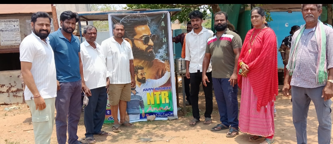 Daily Bharat దమ్మపేట : ఘనంగా జూనియర్ ఎన్టీఆర్ జన్మదిన వేడుకలు