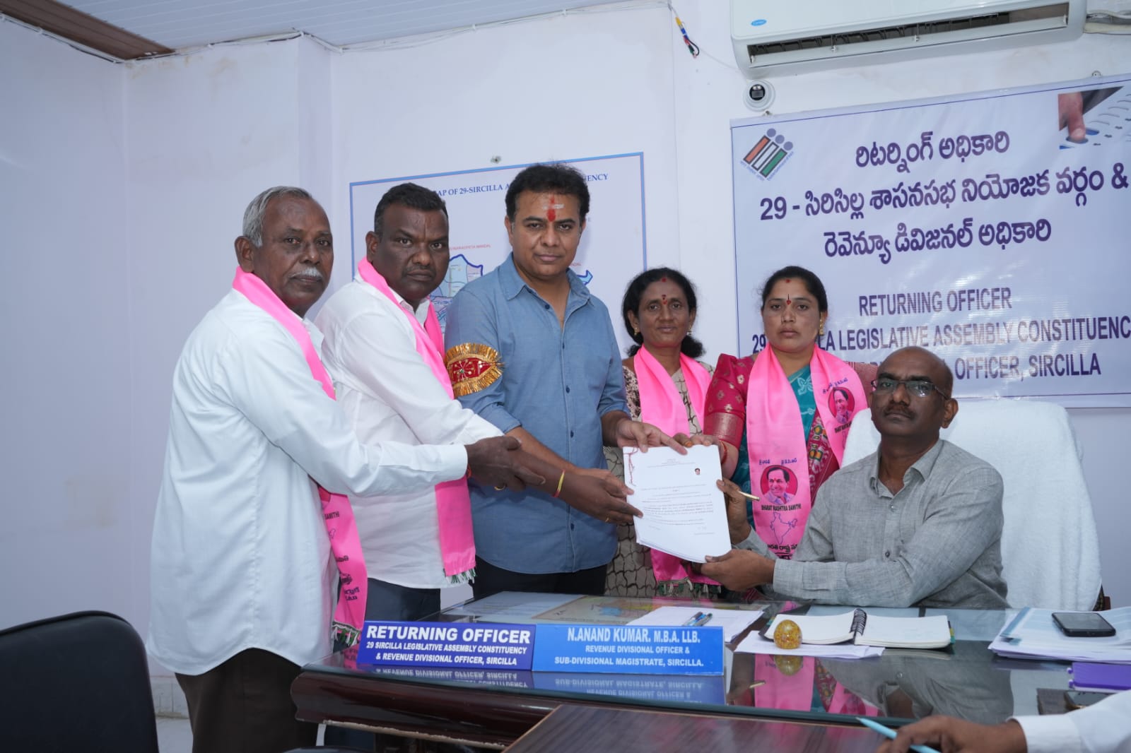 కాంగ్రెస్ కావాలా... కరెంటు కావాలా...ఆసక్తికర వ్యాఖ్యలు చేసిన కేటీఆర్