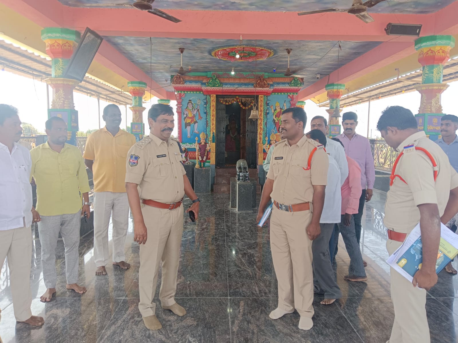 రేణుక ఎల్లమ్మ దేవాలయంలో రాత్రి దొంగతనం