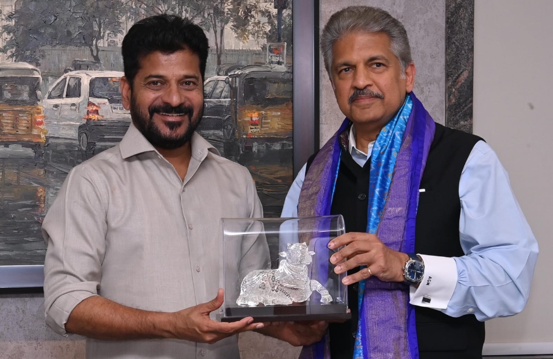 యంగ్ ఇండియా స్కిల్ యూనివర్శిటీకి మా మద్దతు : ఆనంద్ మహీంద్ర