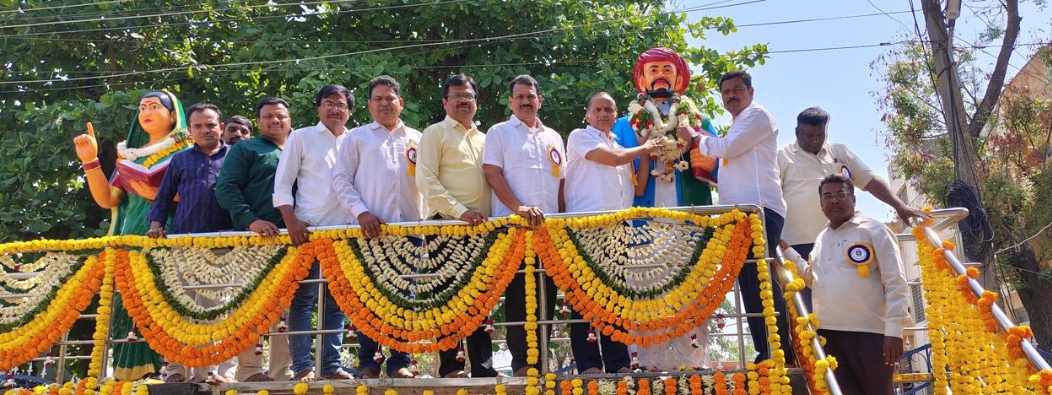 మహాత్మా జ్యోతిబా పూలె  జయంతి ఉత్సవాలలో -టిఎన్జీవోస్ కామారెడ్డి జిల్లా శాఖ 