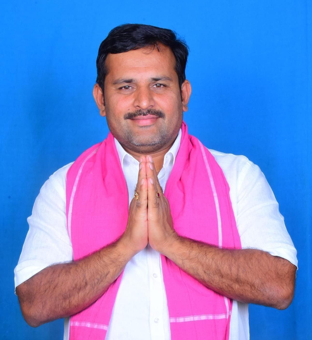 రాష్ట్ర మరియు వైరా నియోజకవర్గ ప్రజలందరికీ దసరా శుభాకాంక్షలు : బీఆర్ఎస్ పార్టీ జిల్లా అధికార ప్రతినిధి లకావత్ గిరిబాబు