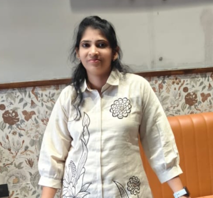 రైల్వే ఎస్సై సతీమణి ఆత్మహత్య?