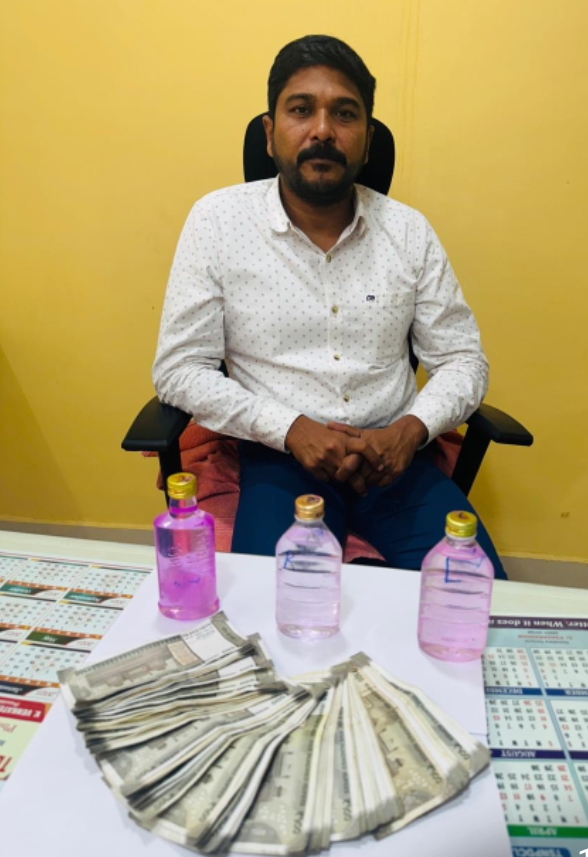 ఏసీబీకి చిక్కిన అసిస్టెంట్ డివిజనల్ ఇంజనీరు