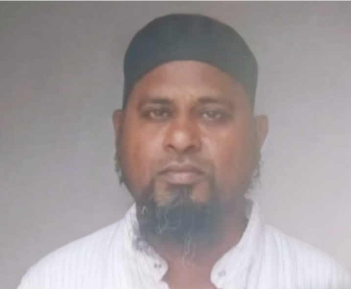 ఉస్మానియా మస్జీద్&zwnj;లో నెలకొని ఉన్న  సమస్యలను వెంటనే పరిష్కరించాలి