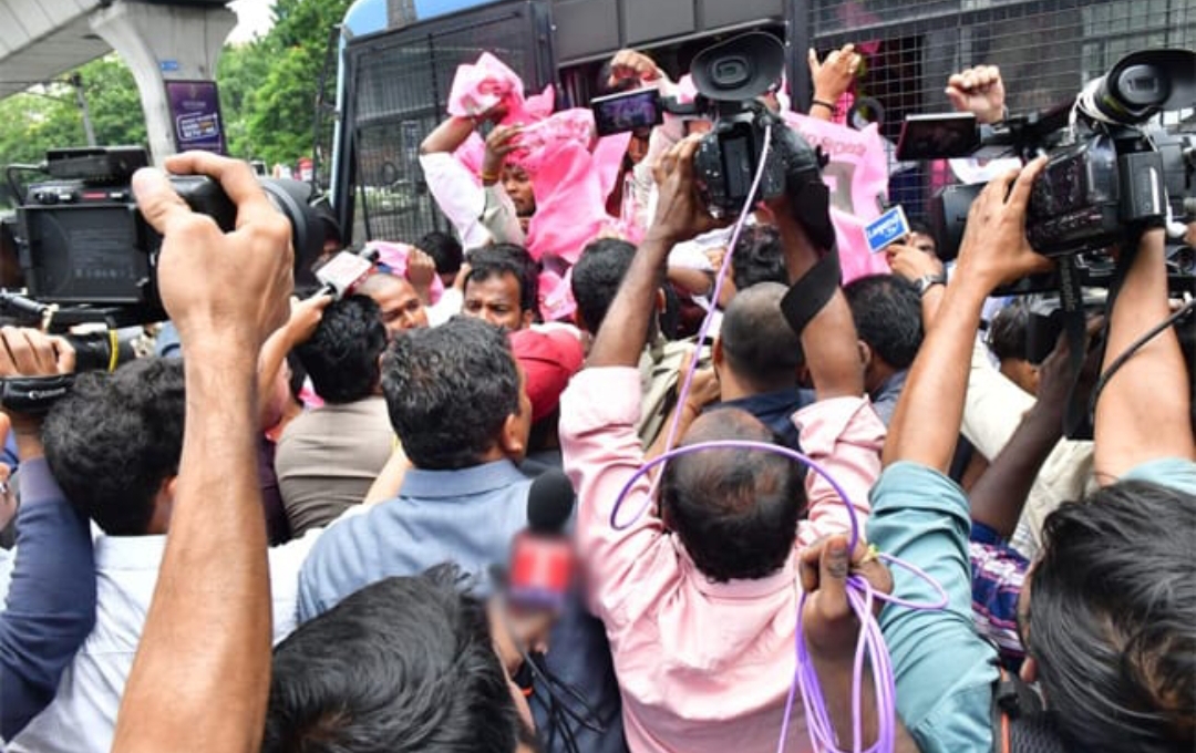 అరెస్టులు, అక్రమ ముందస్తు అరెస్టులకు భయపడే ప్రసక్తే లేదంటున్న నిరుద్యోగ, విధ్యార్థి సంఘాలు