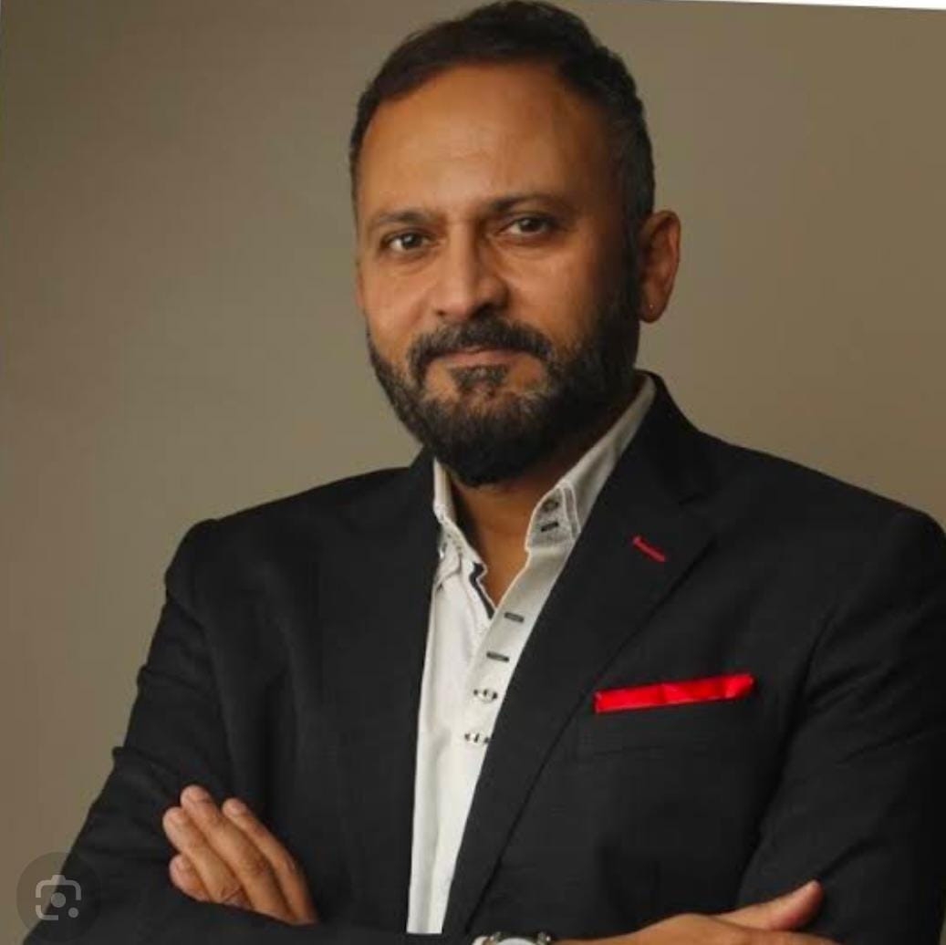 భారత ఒలింపిక్ సీఈఓ గా :రఘురామ్ అయ్యర్