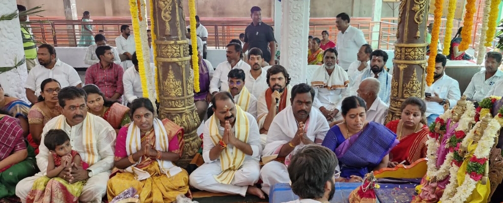 రామేశ్వరం బ్రహ్మోత్సవాలకు హాజరైన ఎమ్మెల్యే వీర్లపల్లి శంకర్