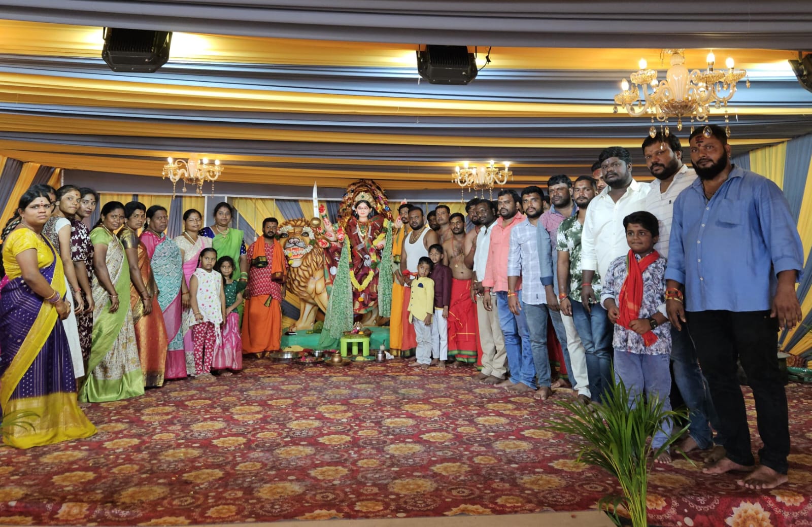 బంగారు మైసమ్మ దేవాలయంలో శరన్నవరాత్రుల ప్రారంభం