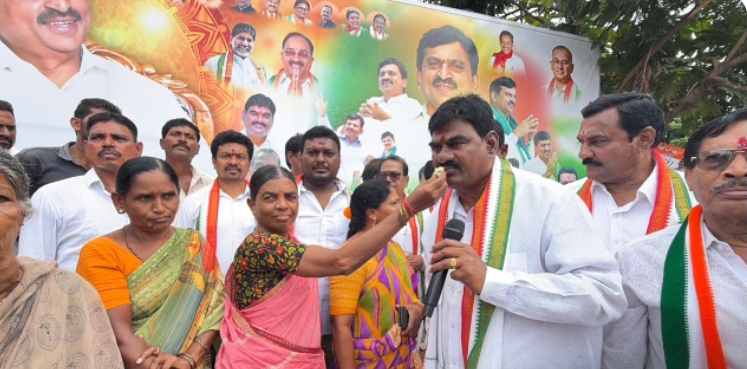 పాల్వంచలో ఘనంగా మంత్రి పొంగులేటి శ్రీనివాస్ జన్మదిన వేడుకలు