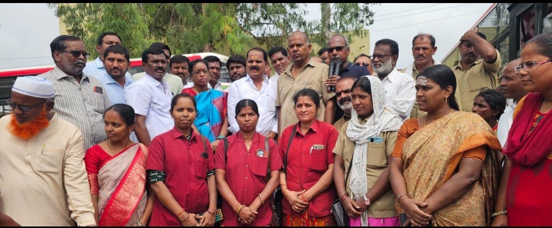 షాద్ నగర్ డిపో నుంచి తొమ్మిది బస్సులను ప్రారంభించిన ఎమ్మెల్యే వీర్లపల్లి శంకర్