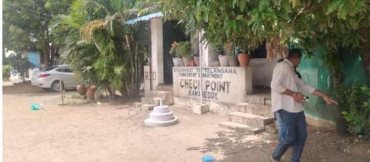 కామారెడ్డి జిల్లా పొందుర్తి చెక్ పోస్ట్ పై ఏసీబీ దాడులు