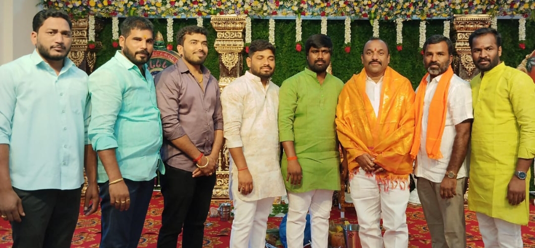 యువత వ్యాపారంగంలో రాణించాలి : ఎమ్మెల్సీ నవీన్ కుమార్ రెడ్డి