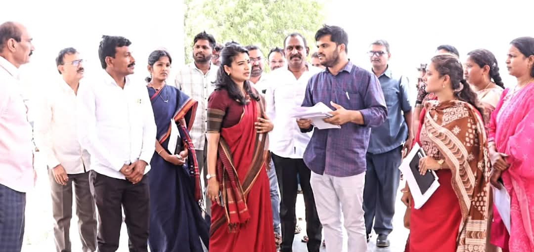 Daily Bharat రెసిడెన్షియల్ విద్యాలయం పనుల్లో వేగం పెంచాలి : జిల్లా కలెక్టర్ గరిమ అగ్రవాల్