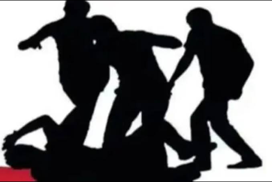 గంజాయి మత్తులో వ్యక్తిని దారుణంగా హత్య చేసిన గ్యాంగ్