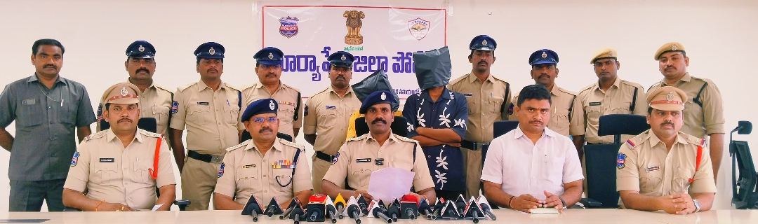 11 KG గణజాయి సీజ్ చేసి ఇద్దరు నింధితులను అరెస్ట్ చేసిన కోదాడ రూరల్ పోలీసులు