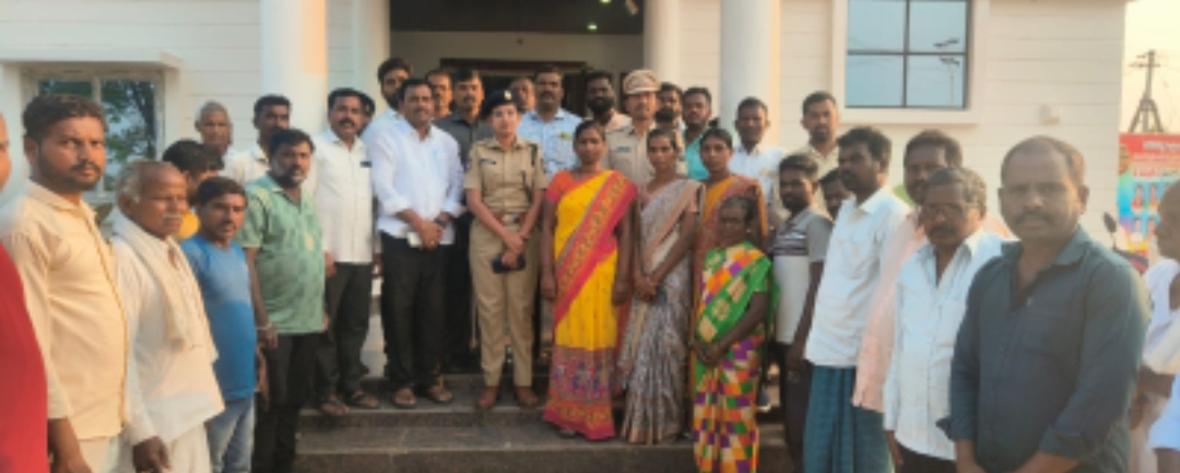 ప్రజల సహకారంతో గ్రామ భద్రతకు బలోపేతం