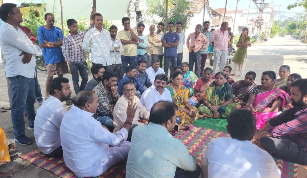 సిరిసిల్లలో బి ఆర్ ఎస్ సన్నాహక సమావేశాలు