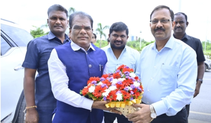 ఎస్సీ, ఎస్ టి అట్రాసిటీ కేసులను త్వరతగతిన పరిష్కరించాలి