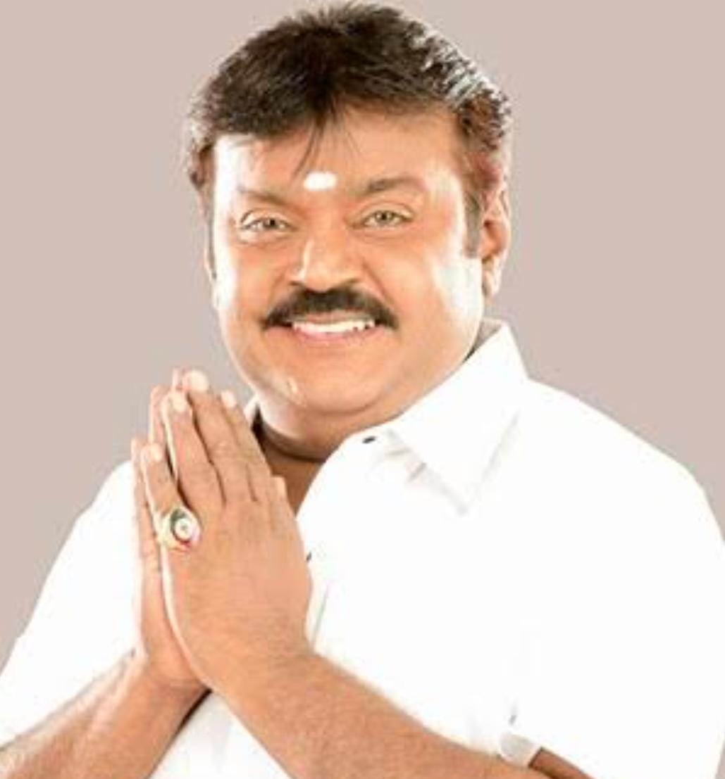 తమిళ నటుడు కెప్టెన్ విజయకాంత్ కన్నుమూత