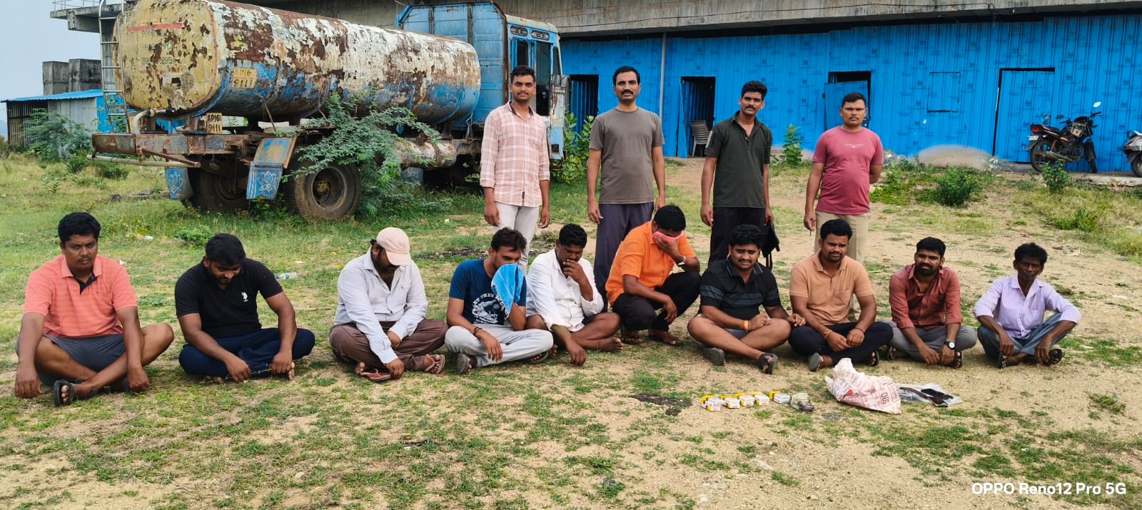 పది మంది పేకాట రాయుళ్ల అరెస్టు