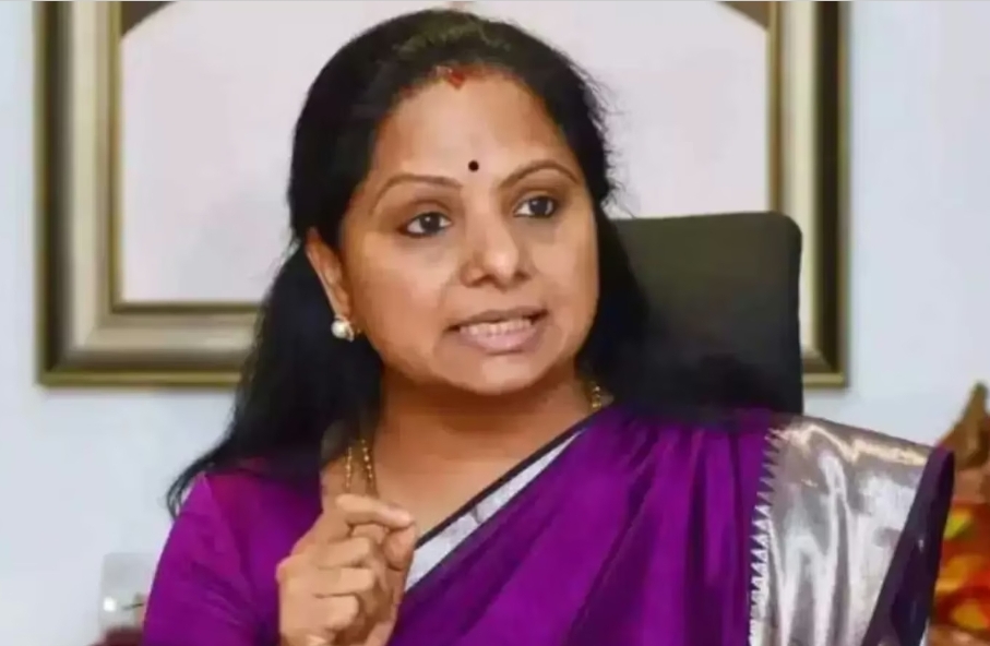 పరోక్షంగా కేటీఆర్ ని టార్గెట్ చేసిన కవిత?