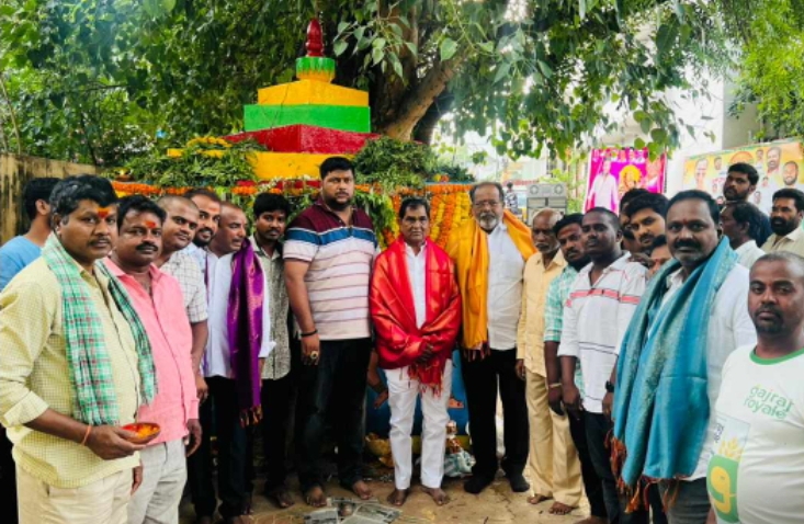 అమ్మవారి దయవల్ల అంతా సుభిక్షం :  అంజయ్య యాదవ్