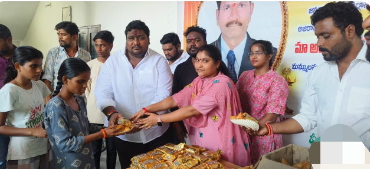 సీనియర్ జర్నలిస్ట్ అంజాగౌడ్ 7వ వర్ధంతి సందర్భంగా స్నేహ సొసైటీలో దివ్యాంగ విద్యార్థులకు అన్నదానం కార్యక్రమం