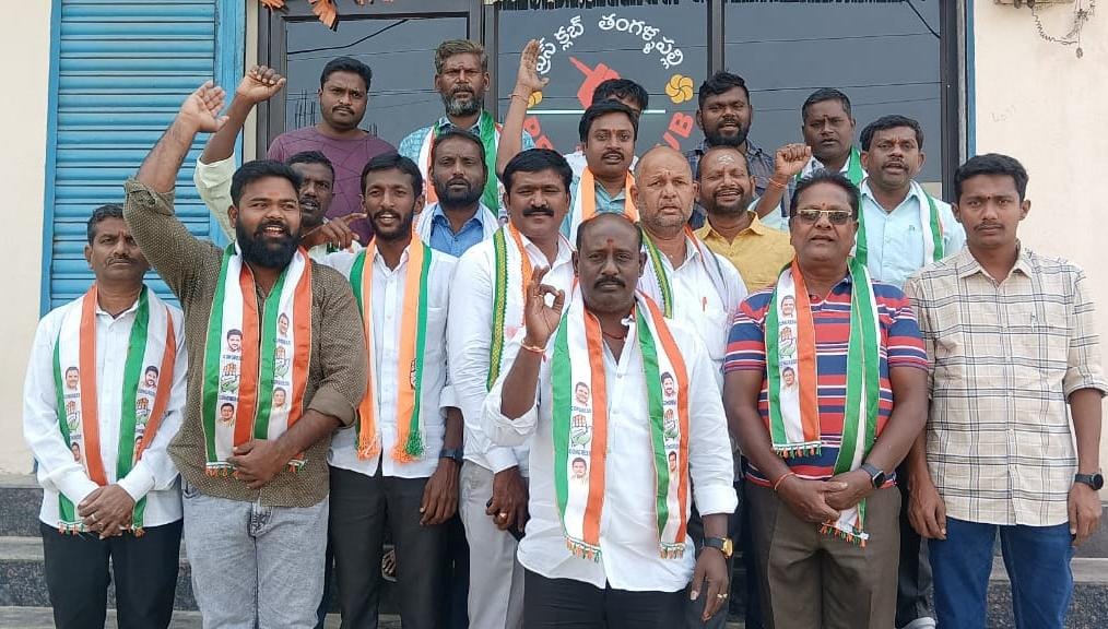 ఓడిపోయమనే బాధలో అసత్య ప్రచారాలు చెస్తురు : మండల కాంగ్రెస్ అధ్యక్షుడు ప్రవీణ్ జే టోనీ