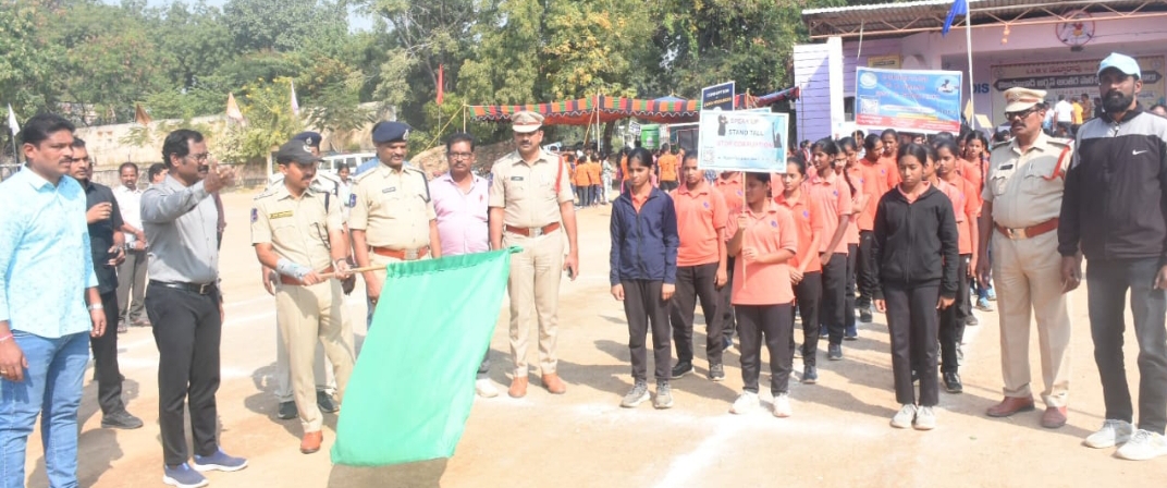 అవినీతి లేని సమాజం కోసం ప్రతి ఒక్కరూ కృషి చేయాలి