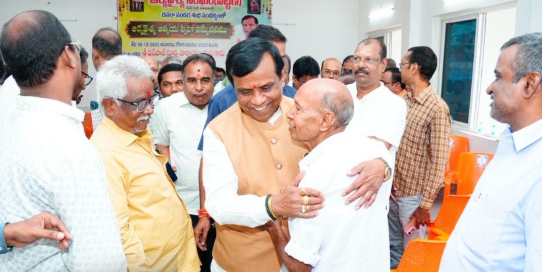 తెలంగాణ రాష్ట్రంలోనే నిజామాబాద్ పట్టణ ఆర్యవైశ్య సంఘం సేవలో ముందుండేలా పని చేద్దాం
