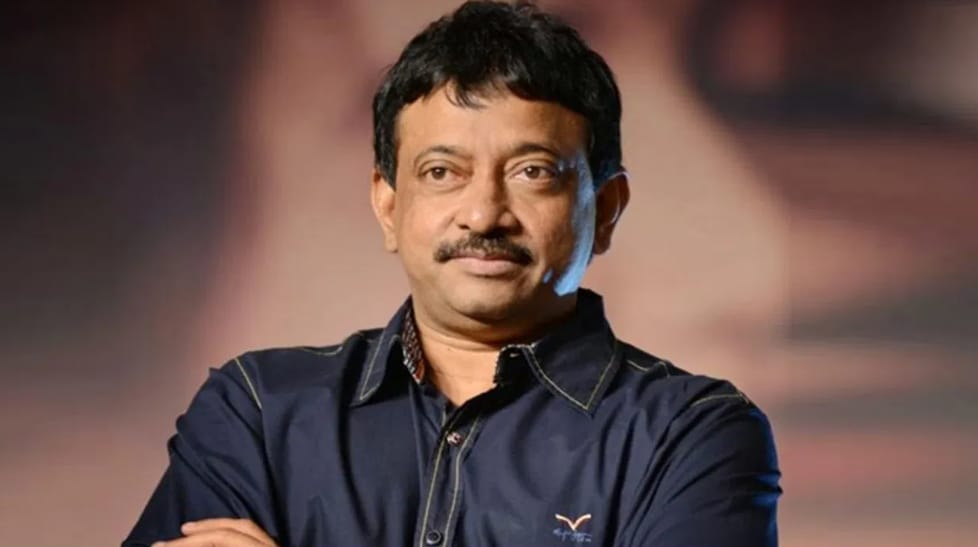 ఆర్జీవీ తలతెస్తే రూ.కోటి... కేసు నమోదు చేసిన పోలీసులు